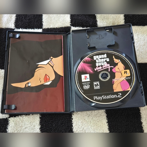 Grand Theft Auto Vice City and Grand Theft Auto San Andreas bundle for PS2 - Picture 4 of 9